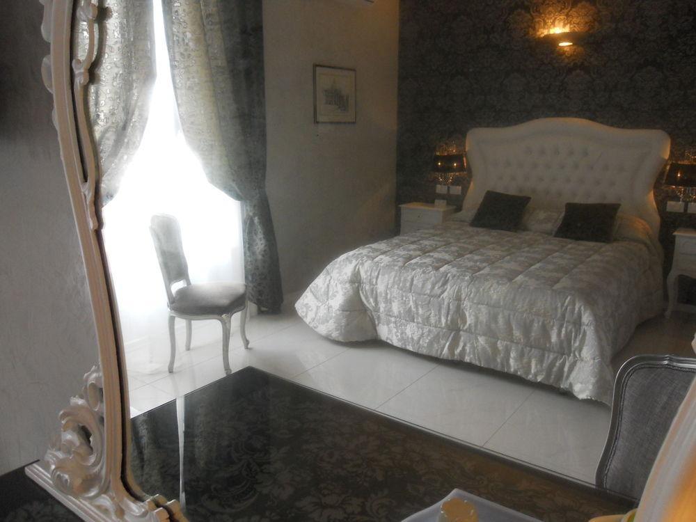 Home Grifondoro Affittacamere Cenova Dış mekan fotoğraf
